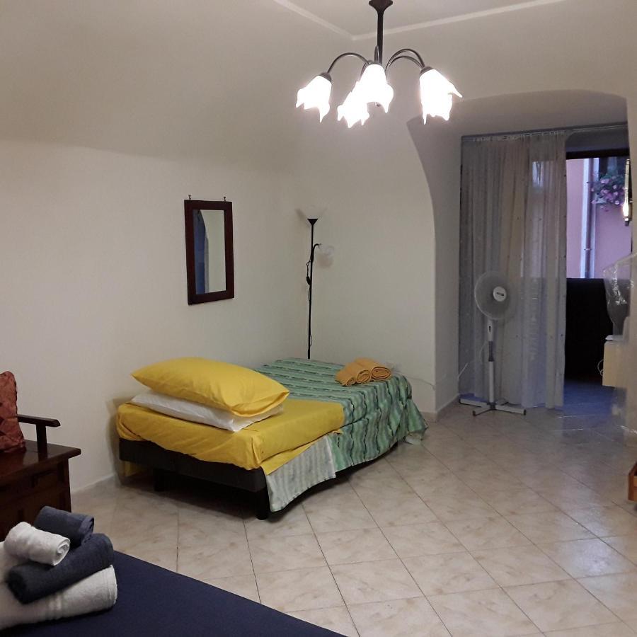 Dimora Letizia- Room 1 Procida Exteriör bild
